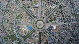 號稱不堵車的八卦城，如今已經(jīng)裝上交通信號燈